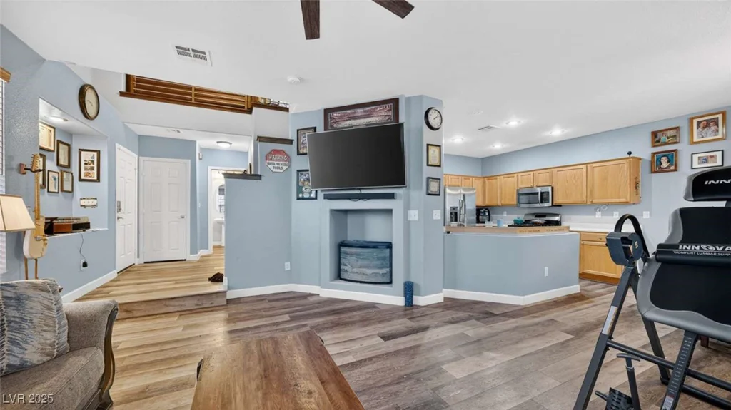 742 Solitude Point, Henderson, NV 89012