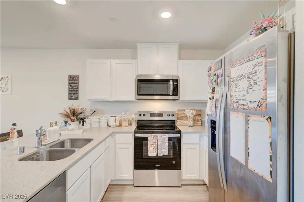 2570 Petunia Garden, North Las Vegas, NV 89081