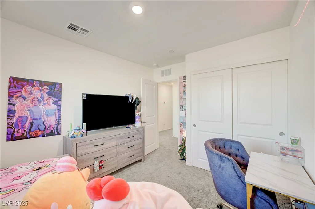 2570 Petunia Garden, North Las Vegas, NV 89081