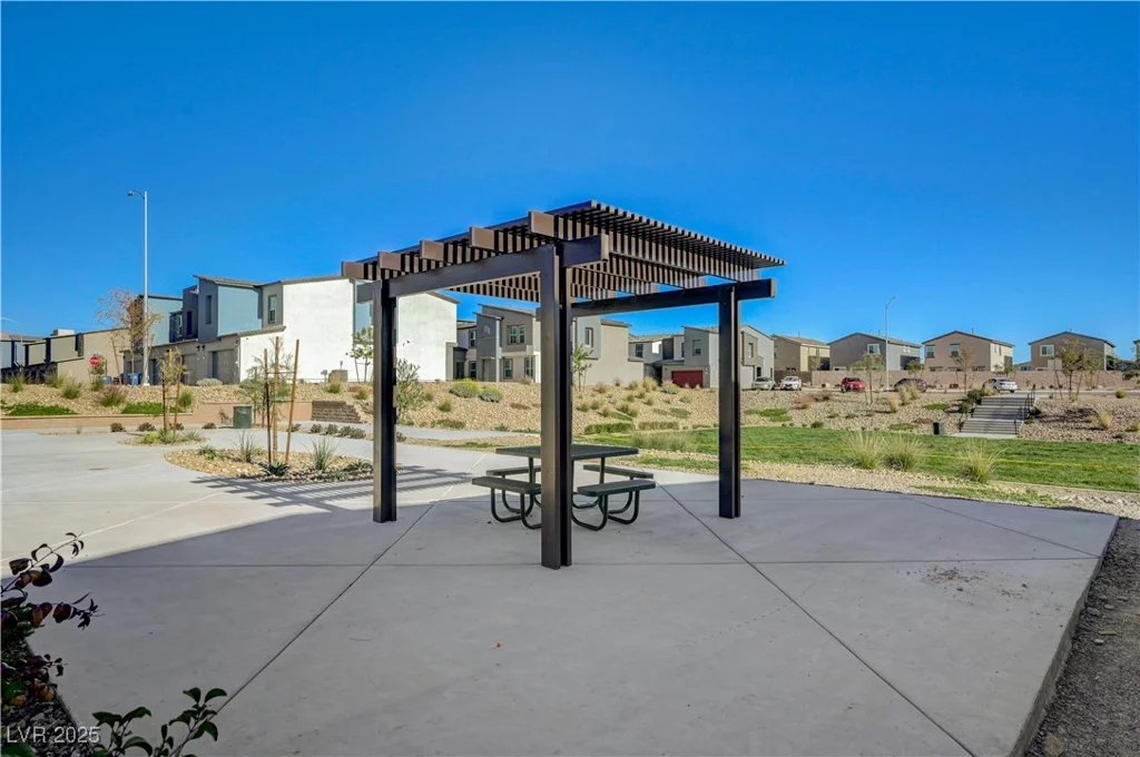 2570 Petunia Garden, North Las Vegas, NV 89081