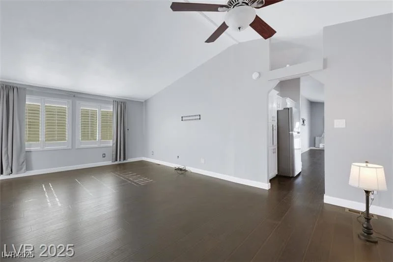5218 Tupelo, Las Vegas, NV 89122