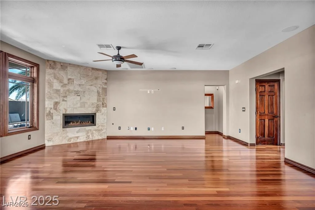 10520 Maystar, Las Vegas, NV 89135