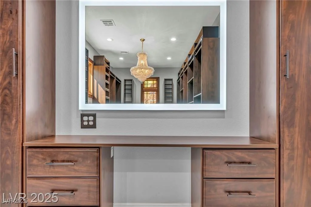 10520 Maystar, Las Vegas, NV 89135