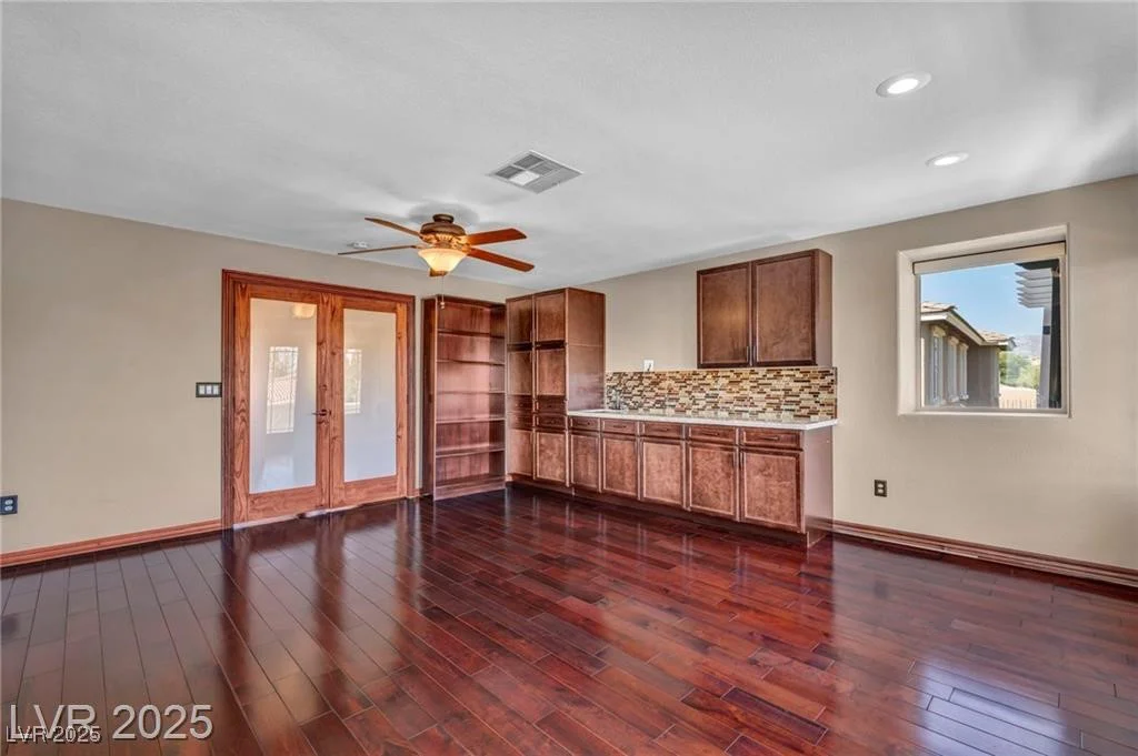 10520 Maystar, Las Vegas, NV 89135