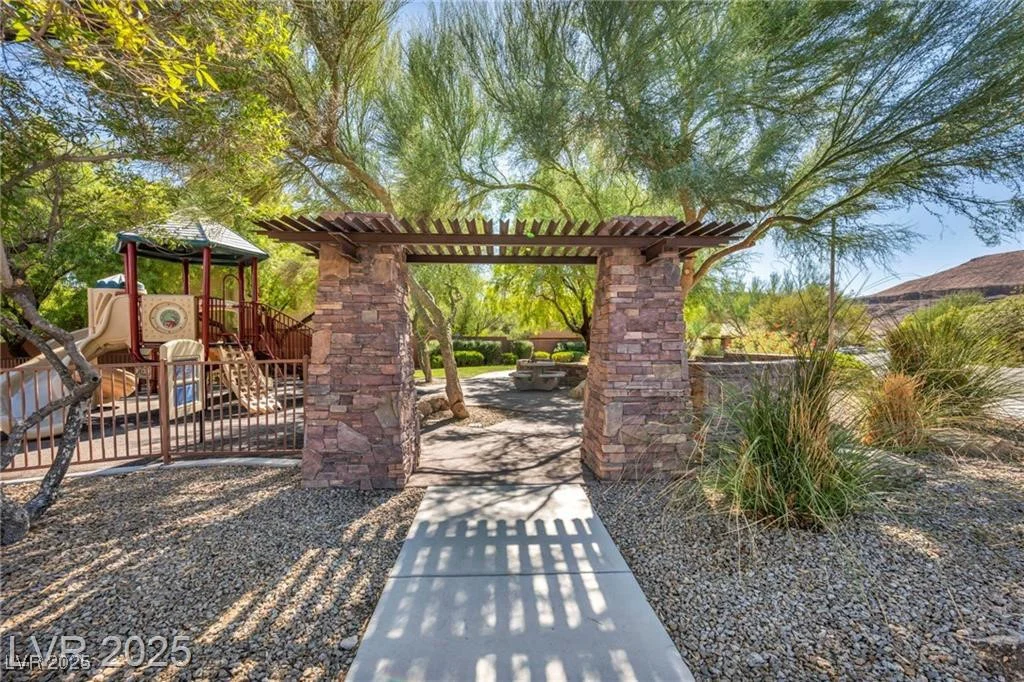 10520 Maystar, Las Vegas, NV 89135