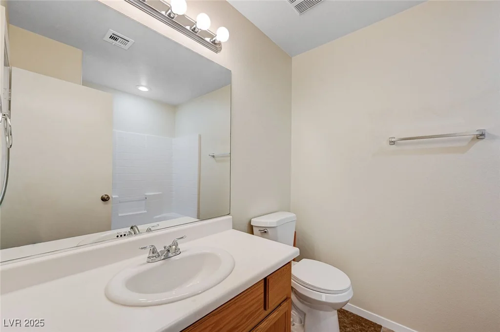 10038 Crisp Clover, Las Vegas, NV 89183