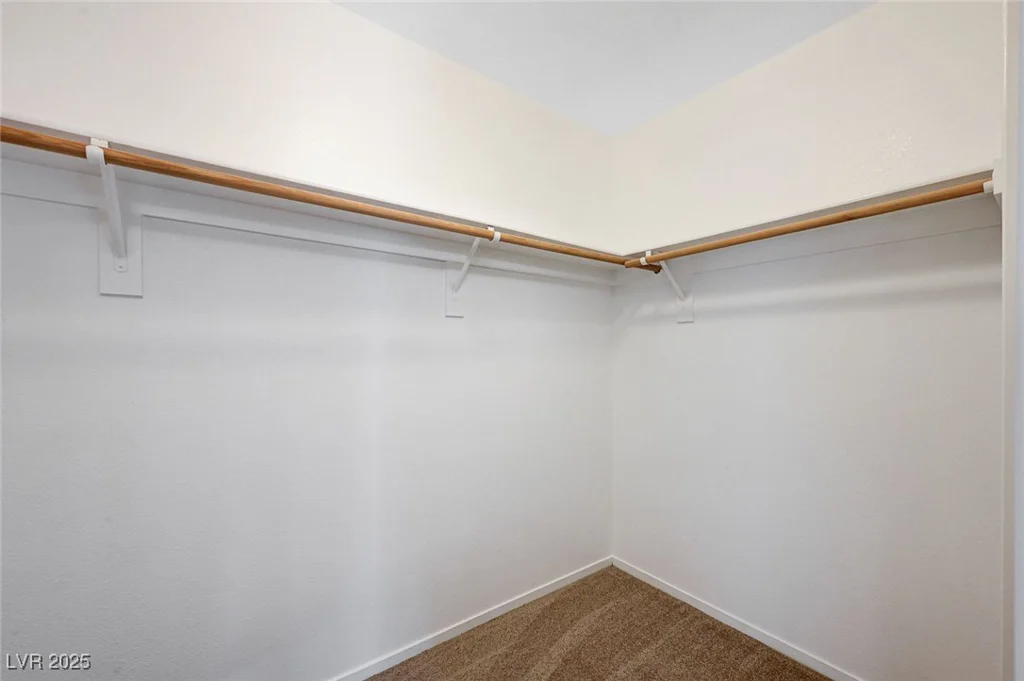 10038 Crisp Clover, Las Vegas, NV 89183
