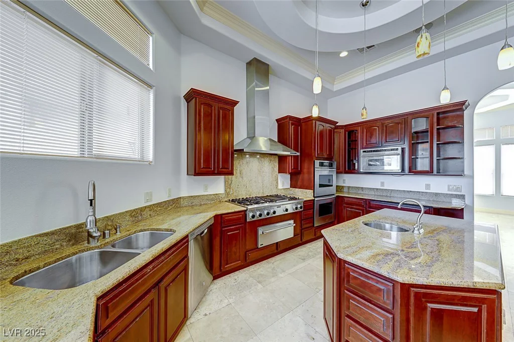 5645 Chieftain, Las Vegas, NV 89149
