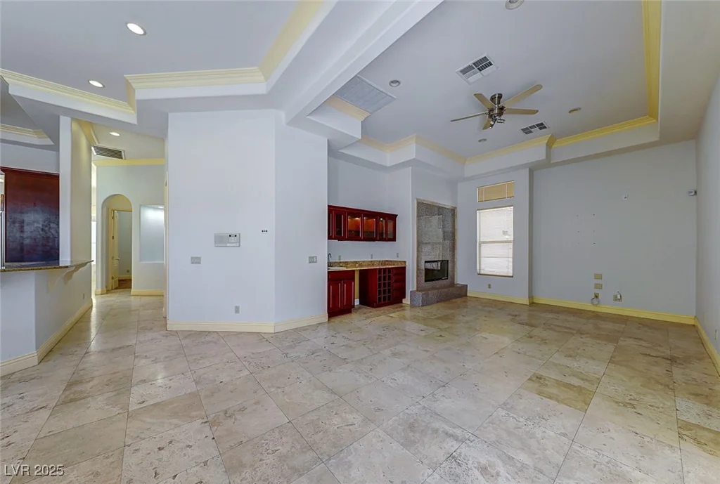 5645 Chieftain, Las Vegas, NV 89149