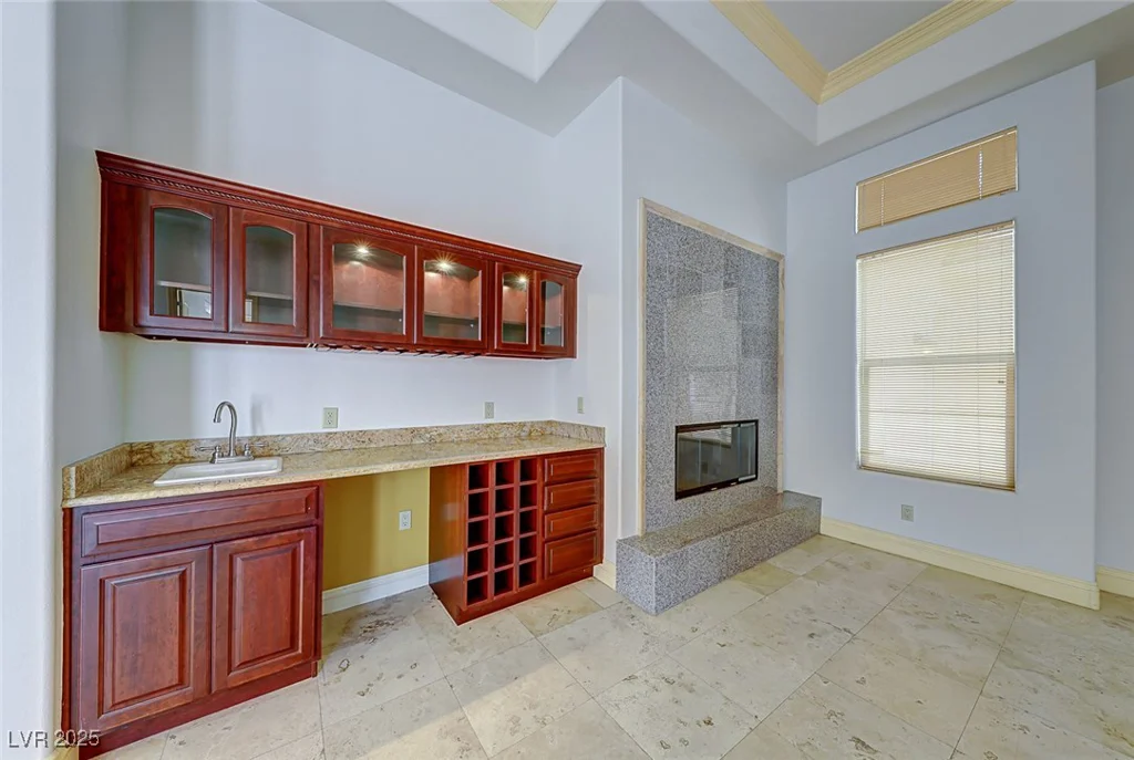 5645 Chieftain, Las Vegas, NV 89149