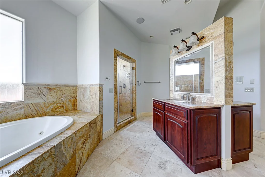 5645 Chieftain, Las Vegas, NV 89149