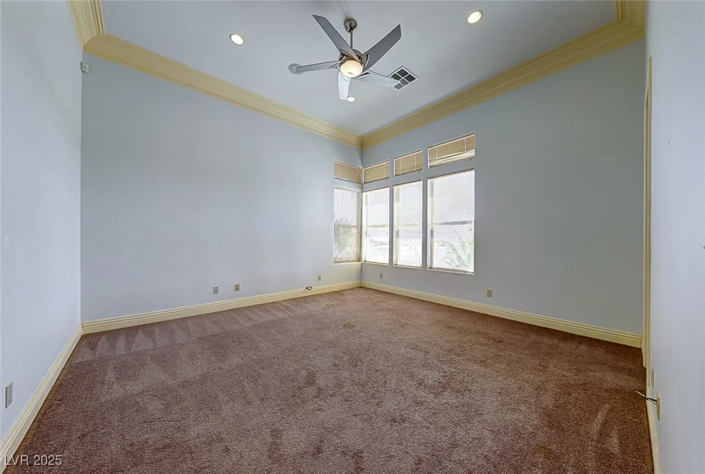 5645 Chieftain, Las Vegas, NV 89149