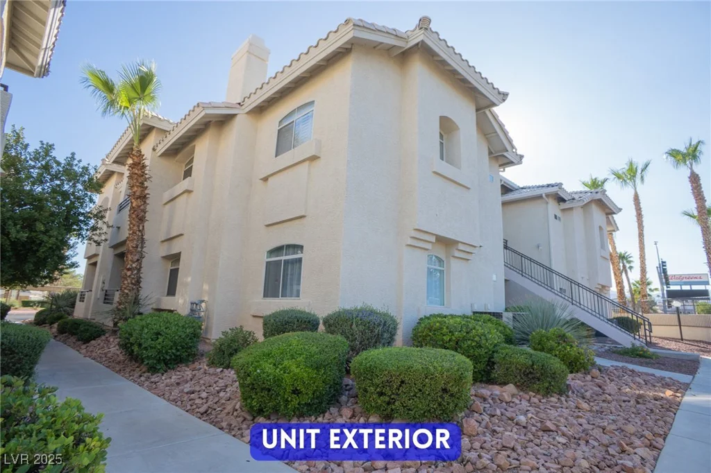 3320 Fort Apache, Las Vegas, NV 89117