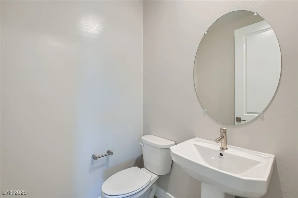10005 Hematite, Las Vegas, NV 89143