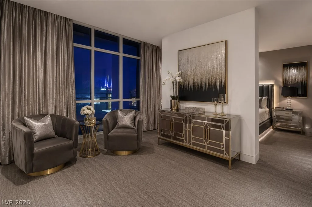 4575 Dean Martin, Las Vegas, NV 89103