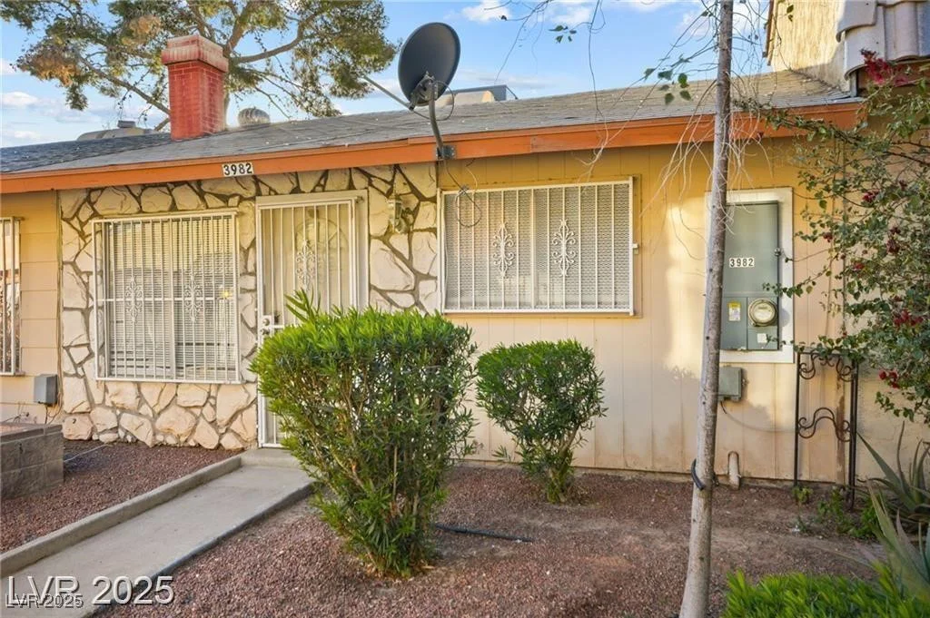 3982 Voxna, Las Vegas, NV 89119