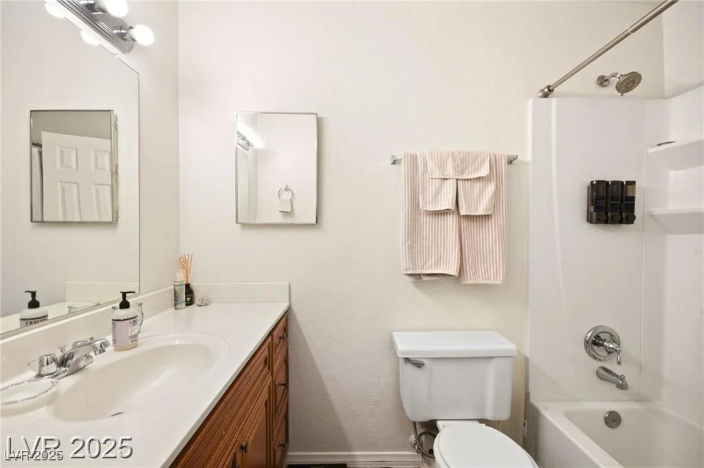 3982 Voxna, Las Vegas, NV 89119