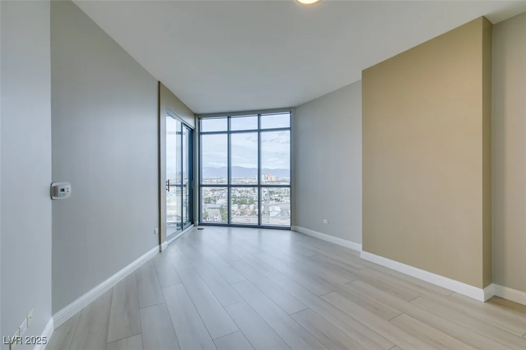 200 Sahara, Las Vegas, NV 89102