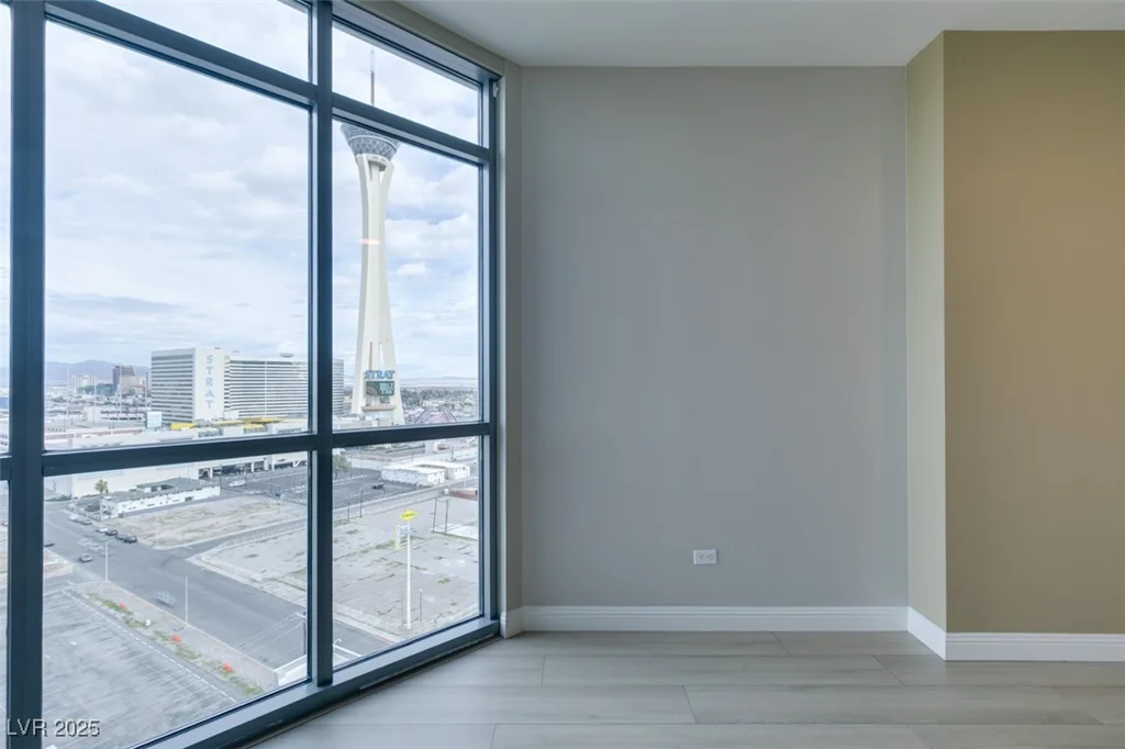 200 Sahara, Las Vegas, NV 89102