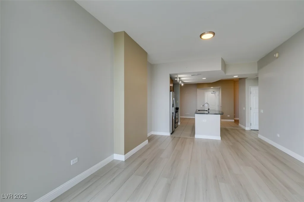 200 Sahara, Las Vegas, NV 89102