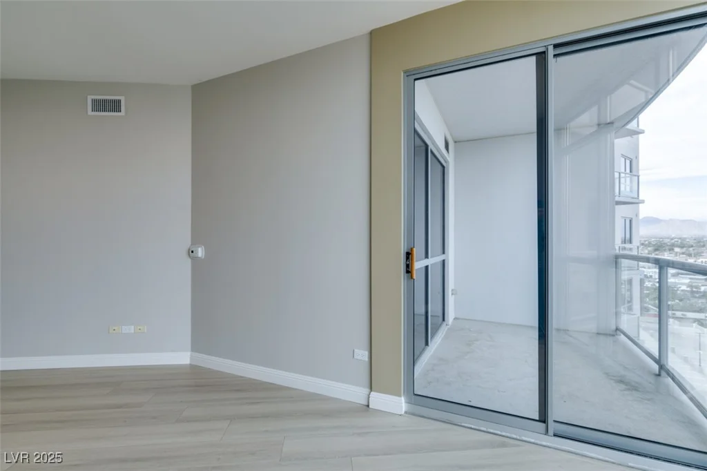 200 Sahara, Las Vegas, NV 89102