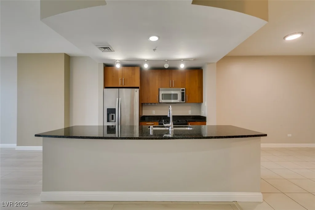 200 Sahara, Las Vegas, NV 89102