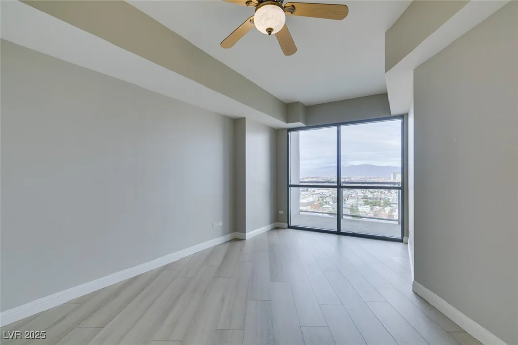 200 Sahara, Las Vegas, NV 89102