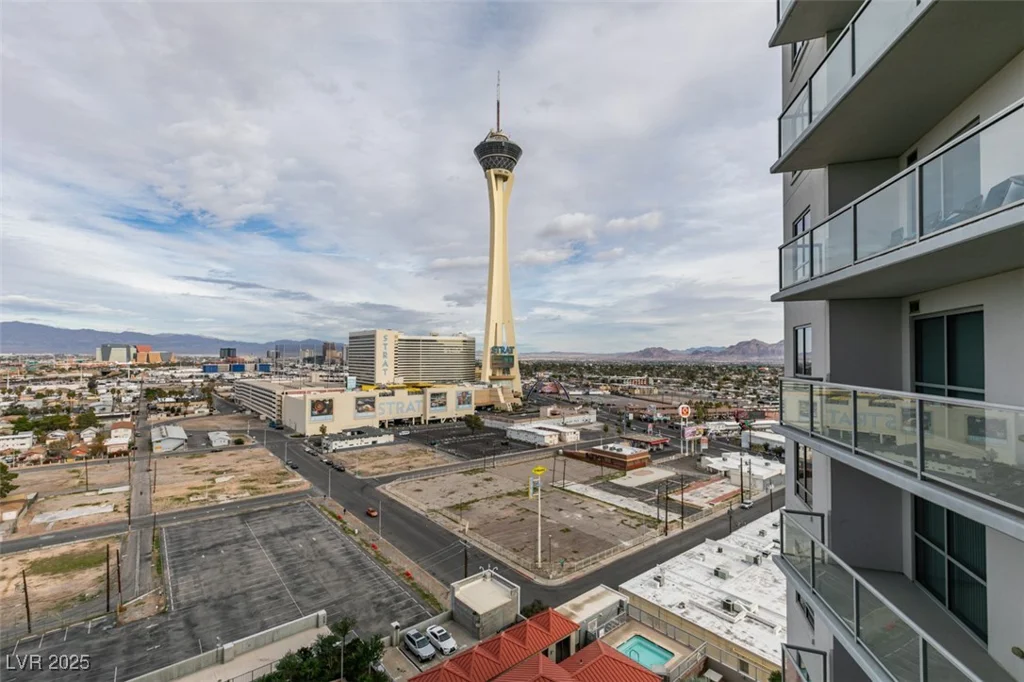 200 Sahara, Las Vegas, NV 89102