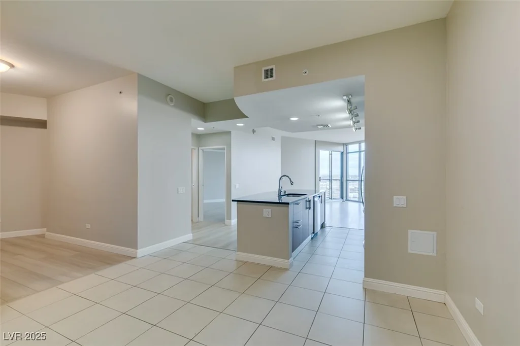 200 Sahara, Las Vegas, NV 89102