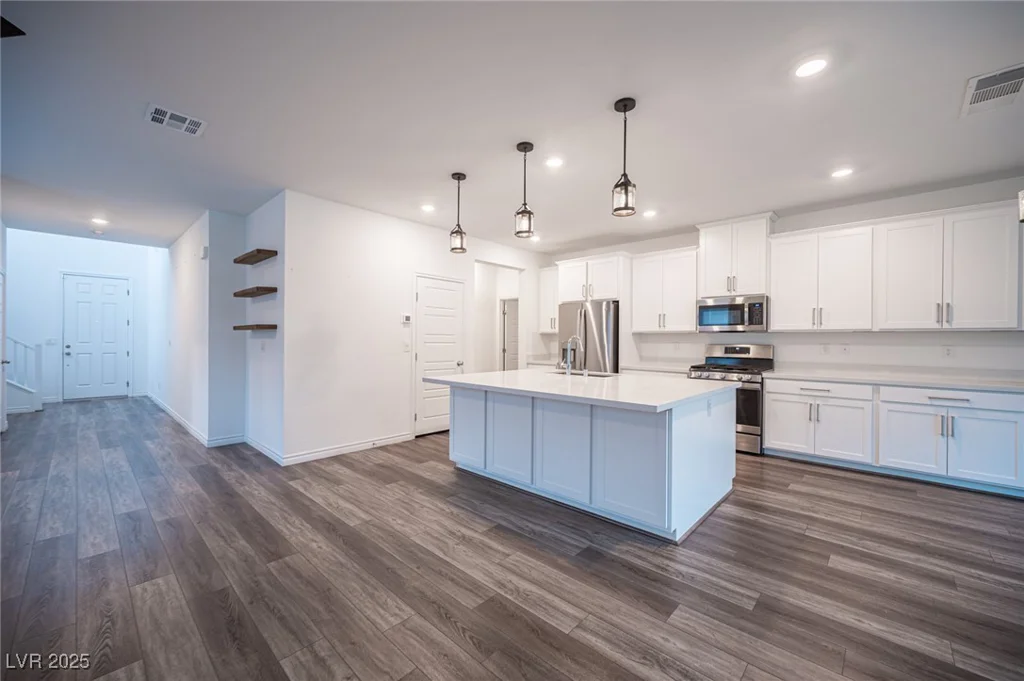 3912 Grazing Gazelle, North Las Vegas, NV 89084