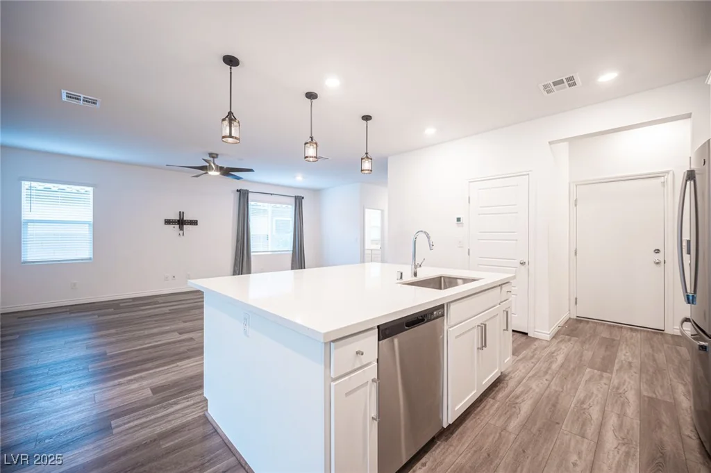 3912 Grazing Gazelle, North Las Vegas, NV 89084