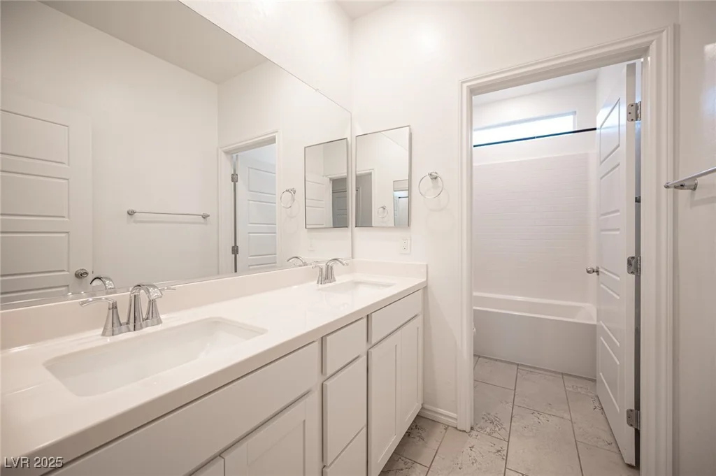 3912 Grazing Gazelle, North Las Vegas, NV 89084