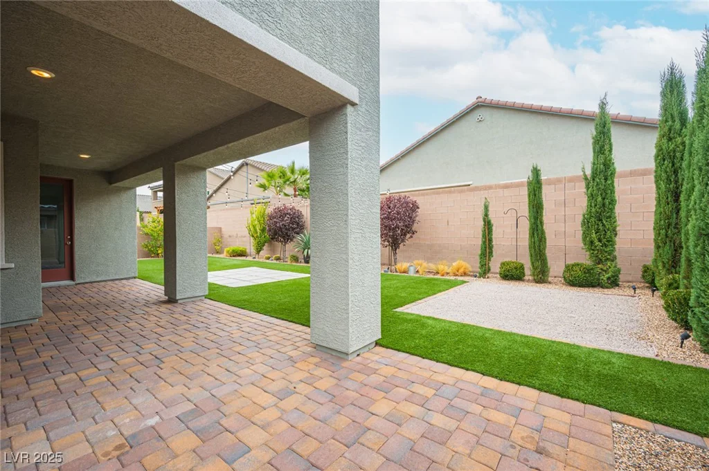 3912 Grazing Gazelle, North Las Vegas, NV 89084