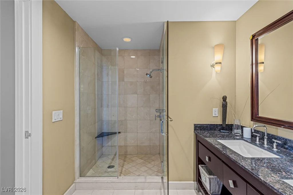2700 Las Vegas, Las Vegas, NV 89109