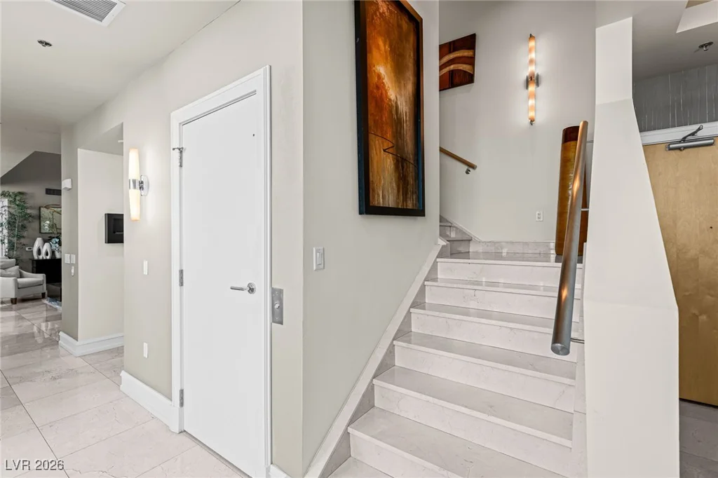 2700 Las Vegas, Las Vegas, NV 89109
