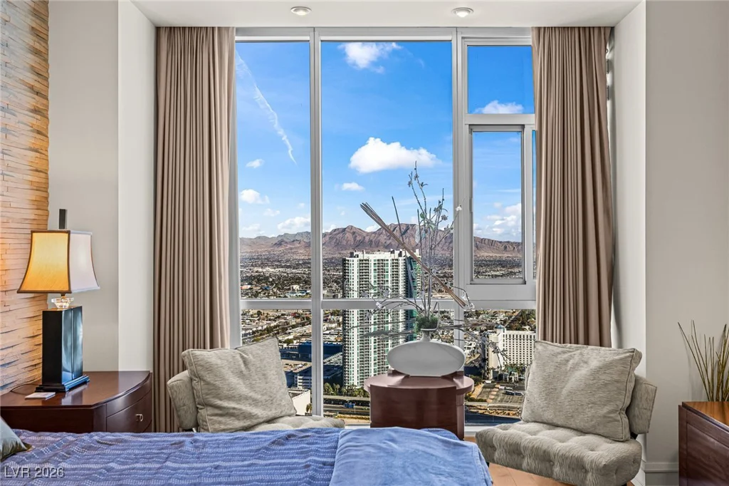 2700 Las Vegas, Las Vegas, NV 89109