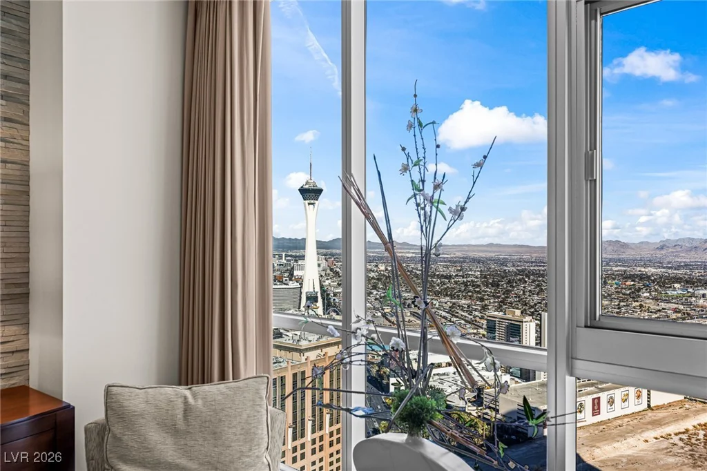 2700 Las Vegas, Las Vegas, NV 89109