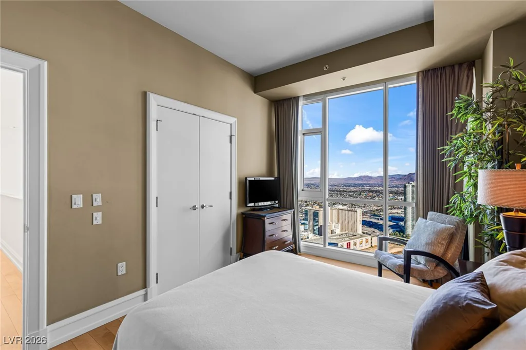 2700 Las Vegas, Las Vegas, NV 89109