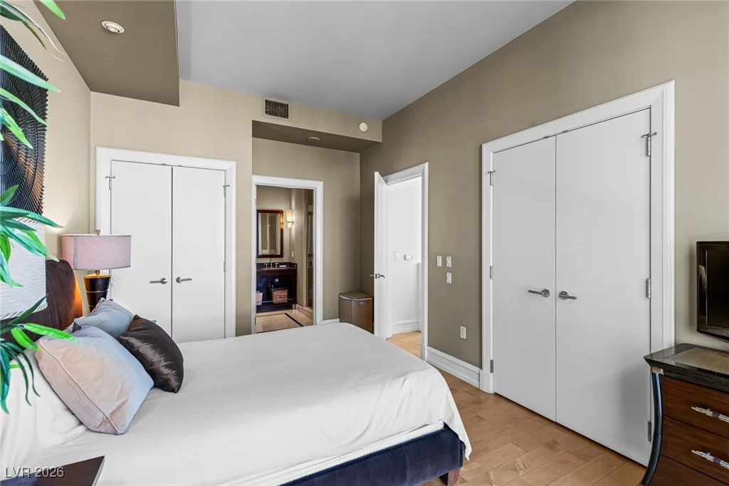 2700 Las Vegas, Las Vegas, NV 89109