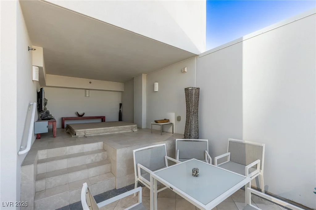2700 Las Vegas, Las Vegas, NV 89109