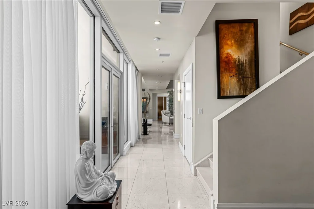 2700 Las Vegas, Las Vegas, NV 89109