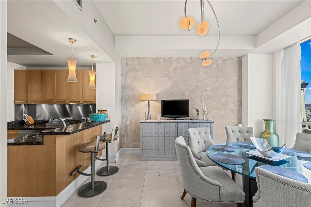 2700 Las Vegas, Las Vegas, NV 89109