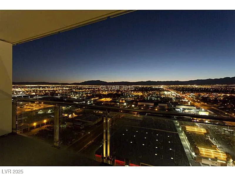 4381 Flamingo, Las Vegas, NV 89103