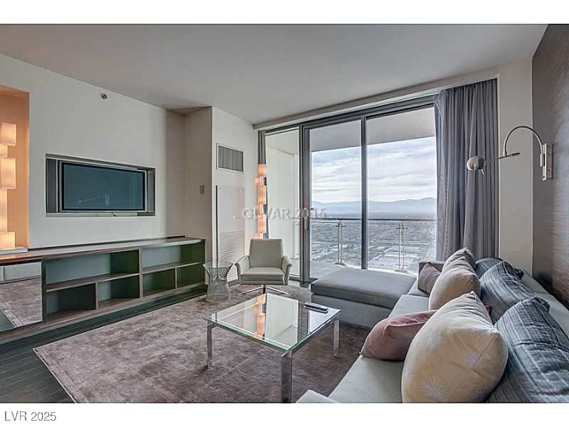 4381 Flamingo, Las Vegas, NV 89103