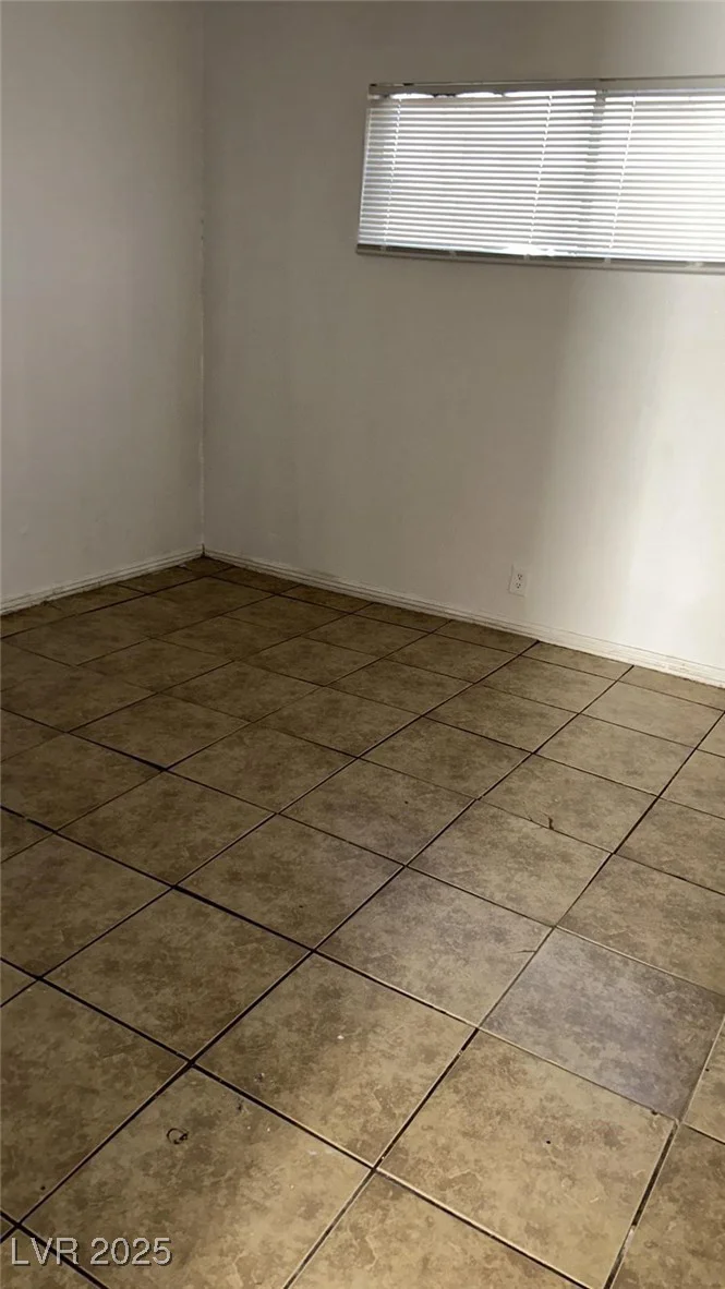 5100 Pebble Beach, Las Vegas, NV 89108