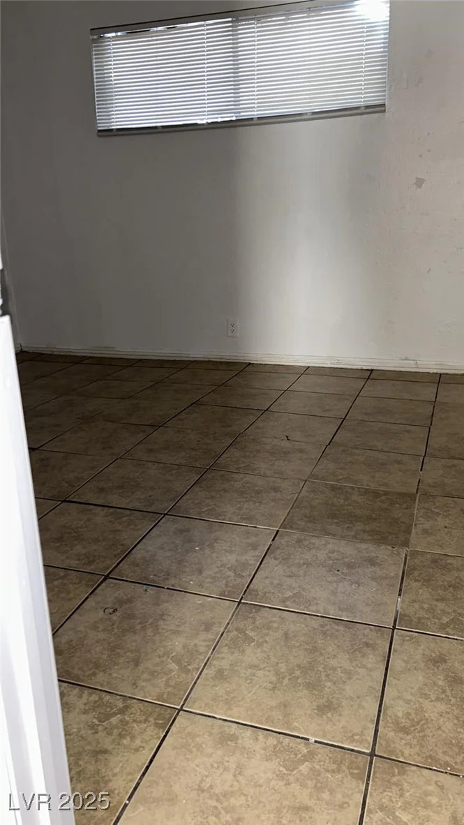 5100 Pebble Beach, Las Vegas, NV 89108