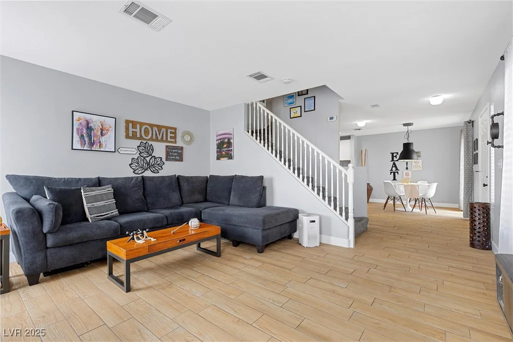 3950 Sandhill, Las Vegas, NV 89121