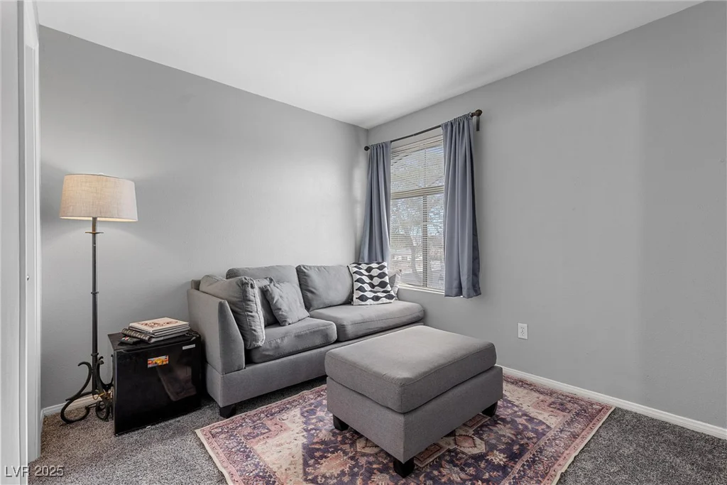 3950 Sandhill, Las Vegas, NV 89121