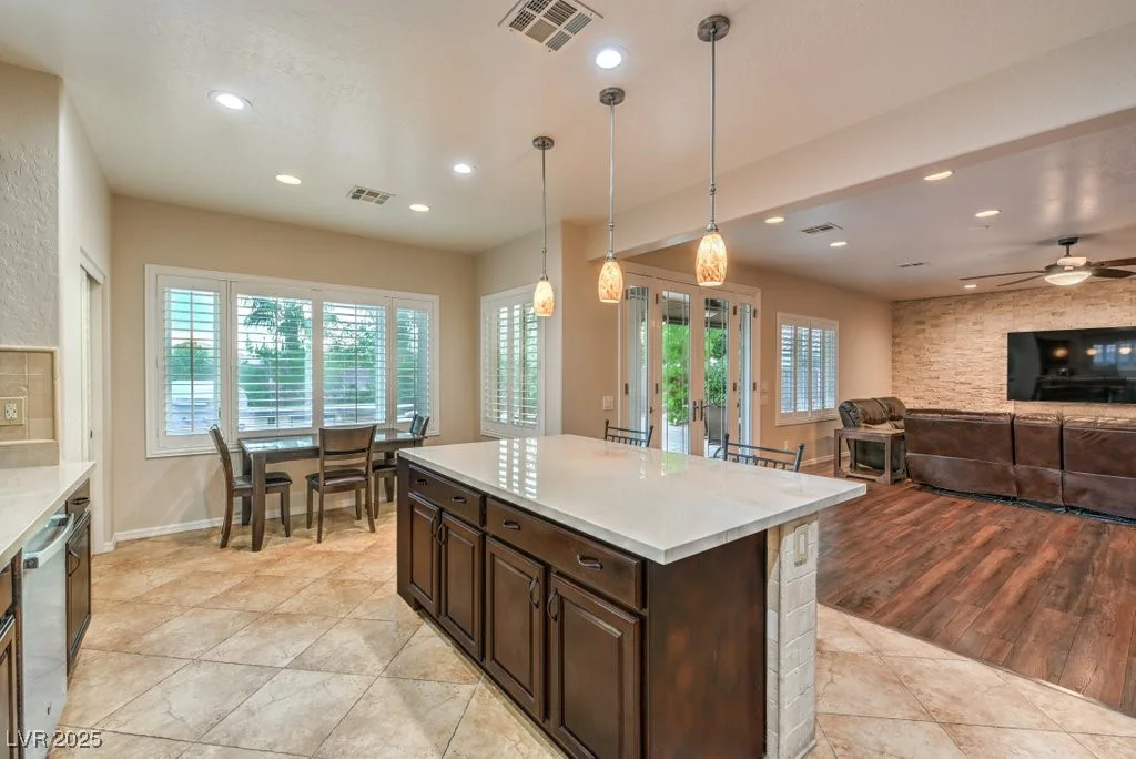 8633 Kennedy Heights, Las Vegas, NV 89131