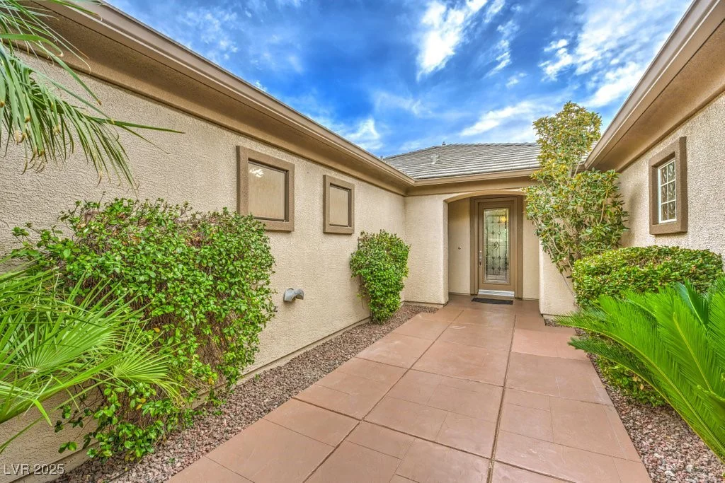 8633 Kennedy Heights, Las Vegas, NV 89131